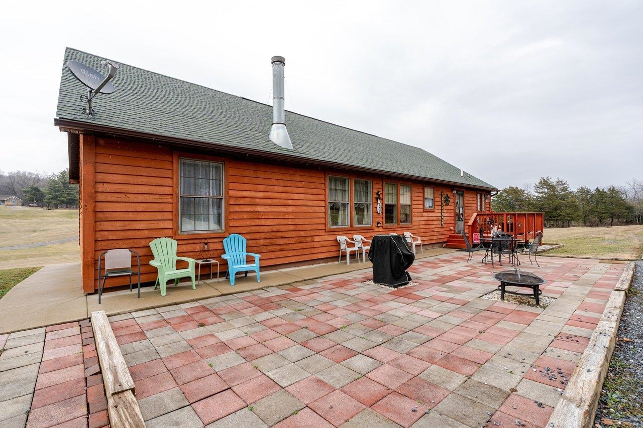 523 Gravels Road Harrisonburg, VA 22802 - Photo 6 of 65