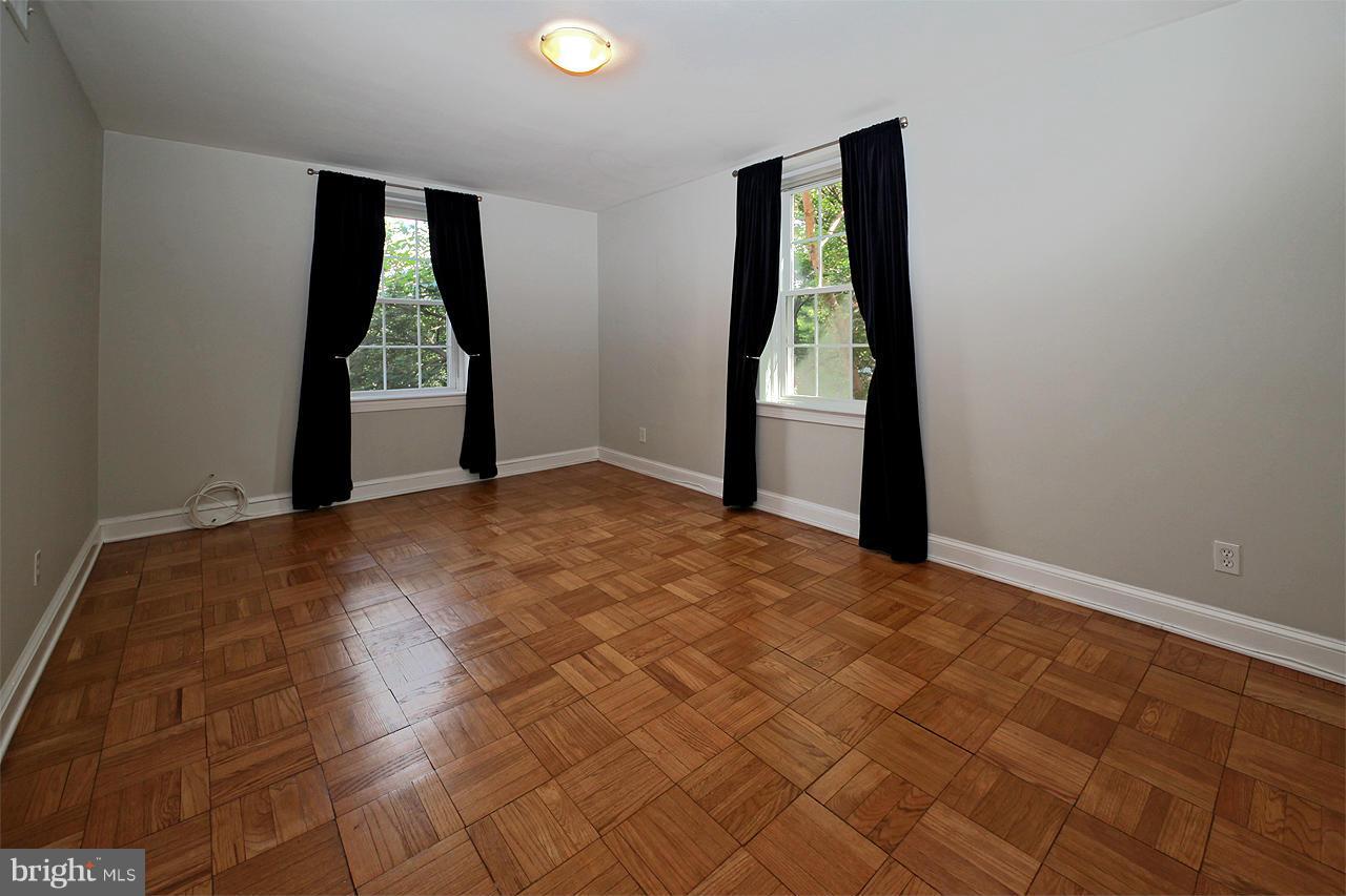 22 South Old Glebe Road, Unit 105D Arlington, VA 22204 - Photo 11 of 21 Bedroom