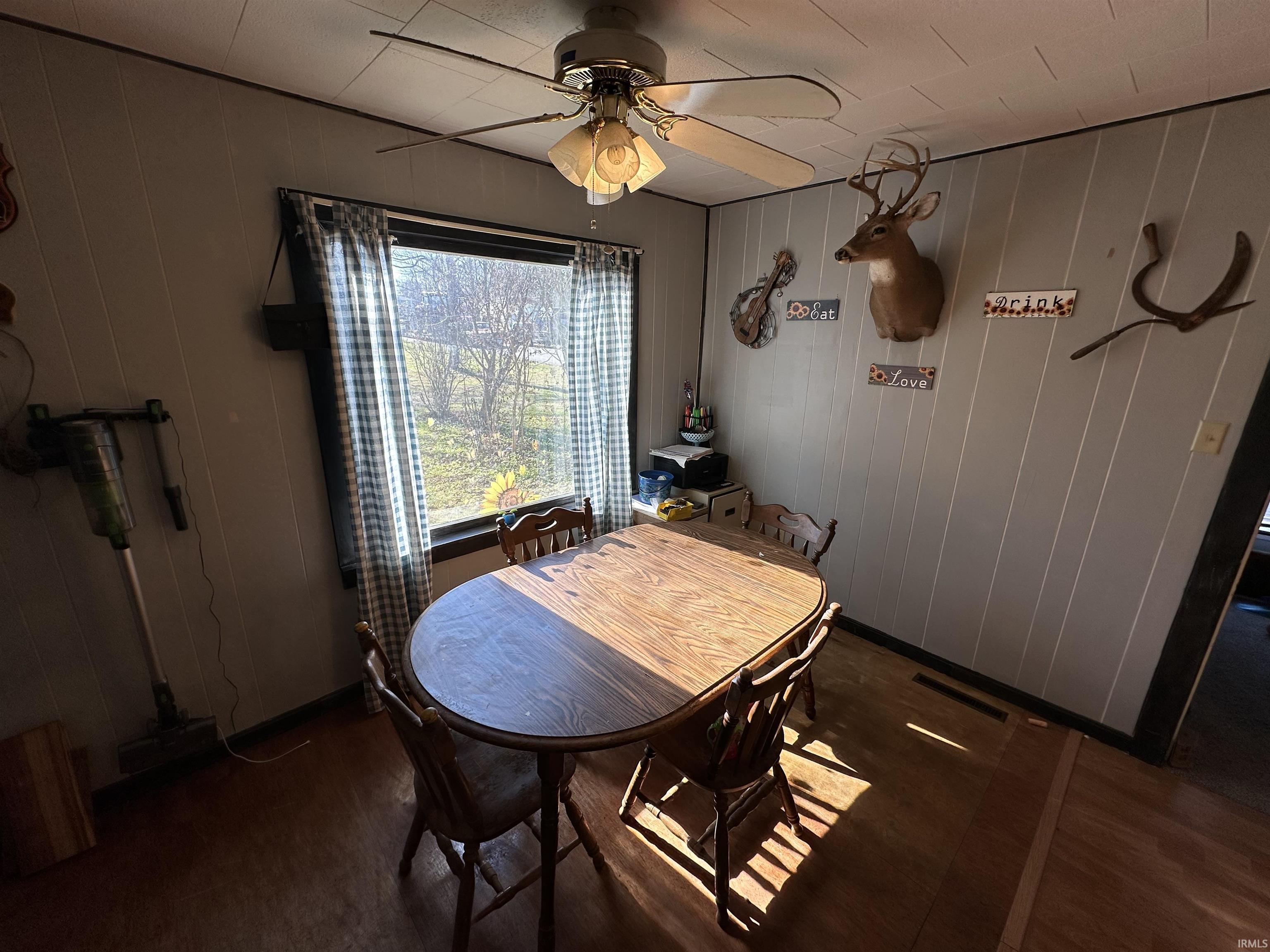 4284 Leesville Road Bedford, IN 47421 - Photo 19 of 28 Gallery Image 19