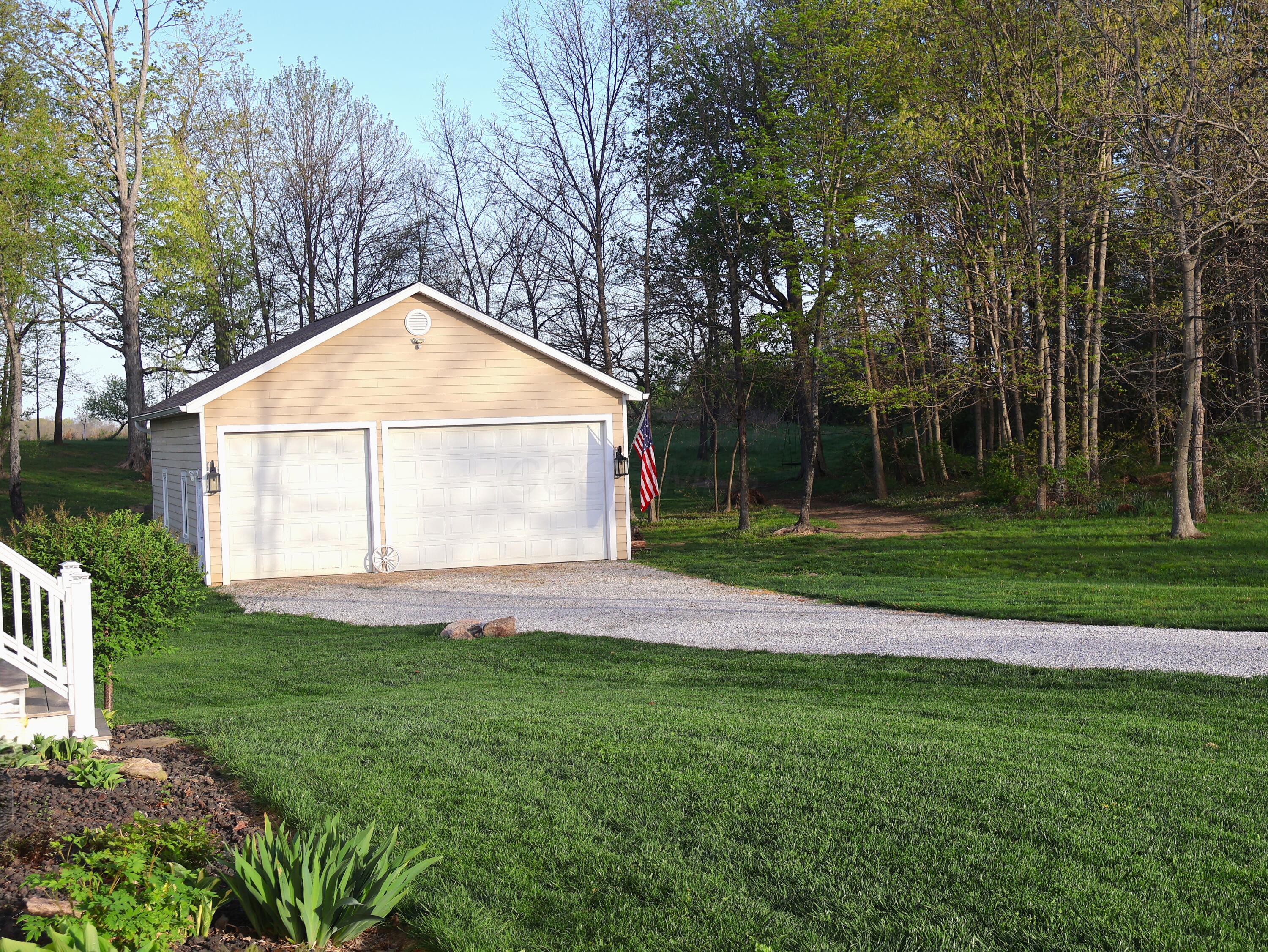 4225 Election House Road Northwest Lancaster, OH 43130 - Photo 64 of 96 30' x 40' Outbuilding w/ Electric