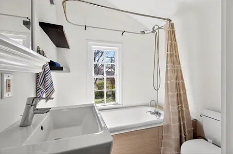 $695,000 | 1600 Lillian Street, Nashville, TN 37206