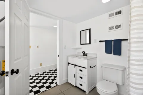 $695,000 | 1600 Lillian Street, Nashville, TN 37206