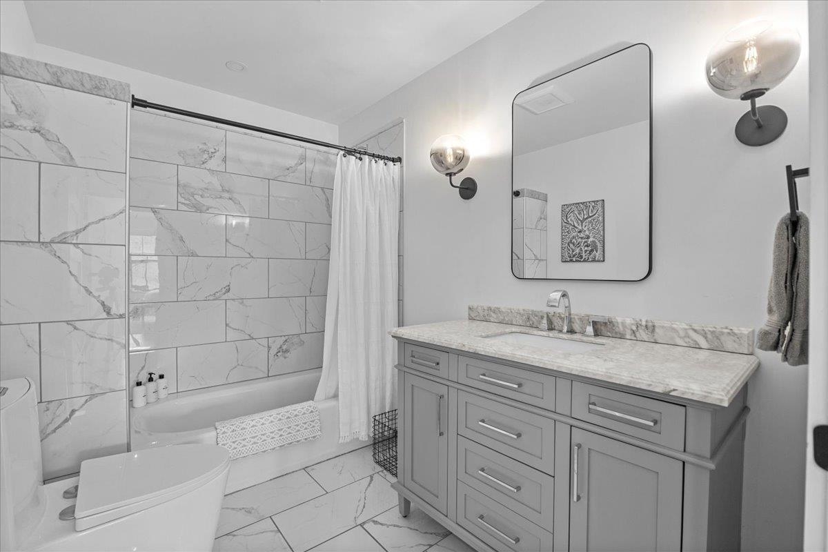 98 Hill Street, Unit 5 Stowe, VT 05672 - Photo 33 of 52