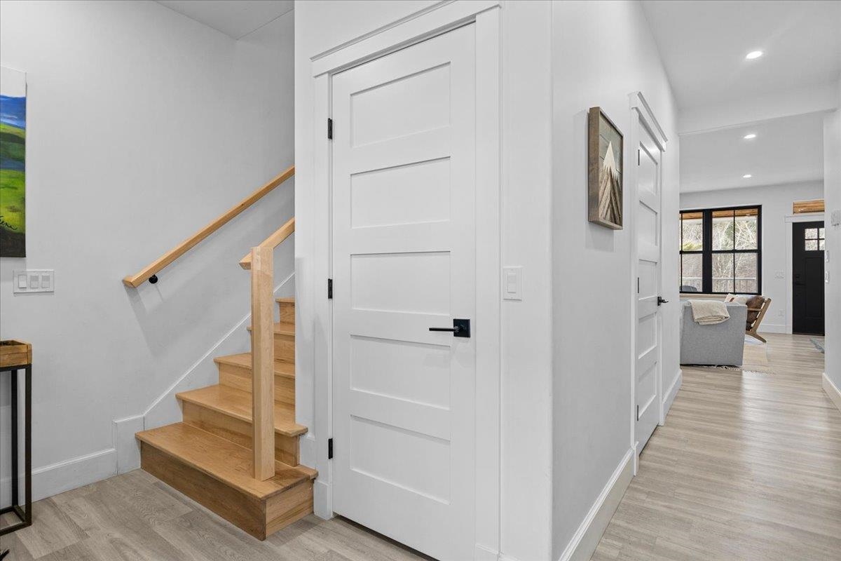 98 Hill Street, Unit 5 Stowe, VT 05672 - Photo 7 of 52