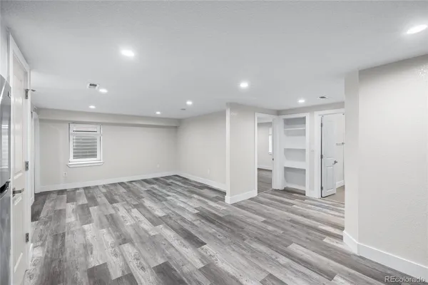 a view of empty room