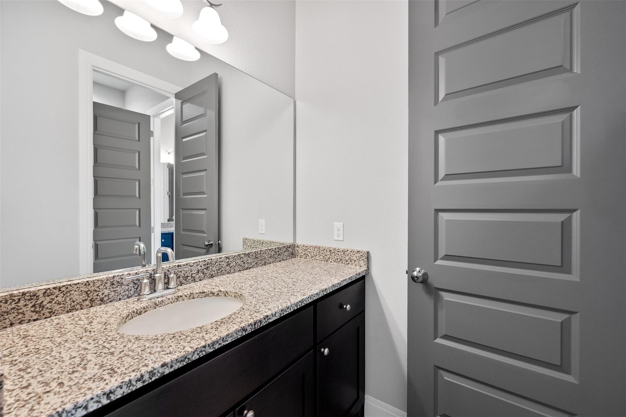 341 Bitterroot Lane Austin, TX 78737 - Photo 32 of 40