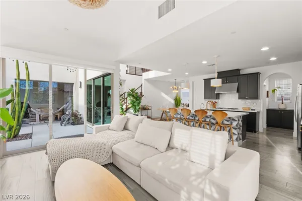 $3,800 | 3057 Lascari Avenue, Henderson, NV 89044