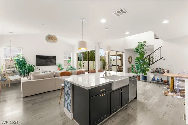 $3,800 | 3057 Lascari Avenue, Henderson, NV 89044