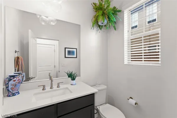 $3,800 | 3057 Lascari Avenue, Henderson, NV 89044