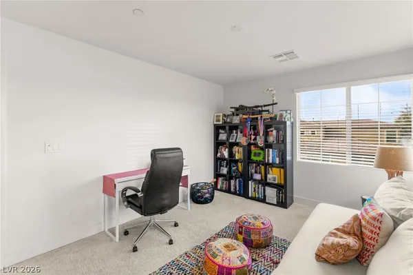 $3,800 | 3057 Lascari Avenue, Henderson, NV 89044