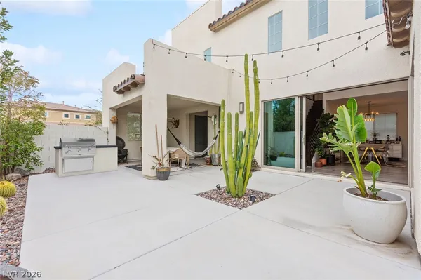 $3,800 | 3057 Lascari Avenue, Henderson, NV 89044
