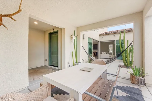 $3,800 | 3057 Lascari Avenue, Henderson, NV 89044