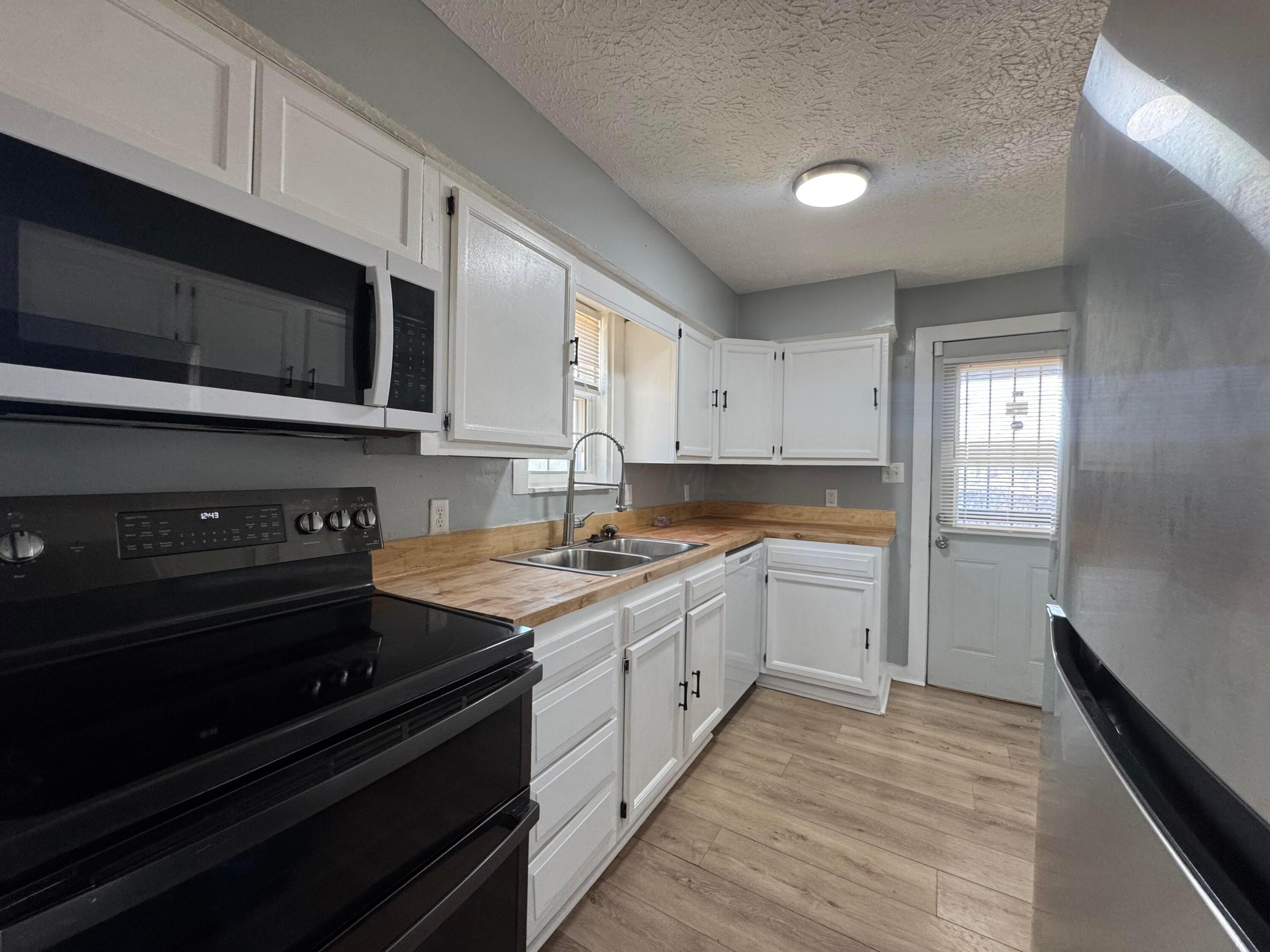 2351 Brooklyn Road Columbus, OH 43231 - Photo 9 of 25 Gallery Image 9