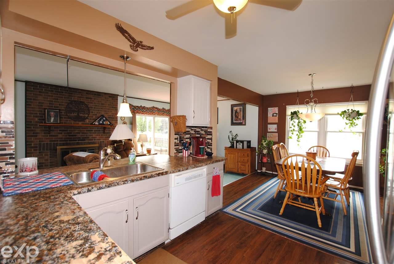 47314 Concord Road Macomb, MI 48044 - Photo 13 of 32