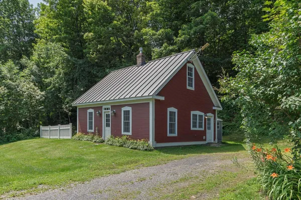 $595,000 | 425 Nebraska Valley Road, Stowe, VT 05672