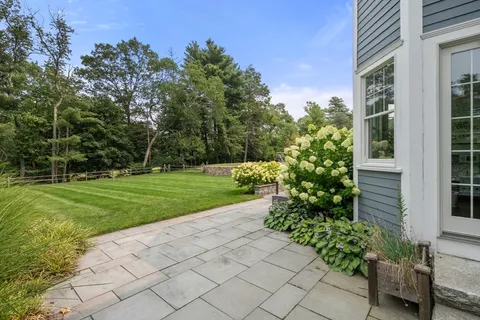 $1,995,000 | 8 Normandie Road, Dover, MA 02030