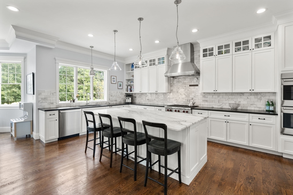 8 Normandie Road Dover, MA 02030 - Photo 5 of 34