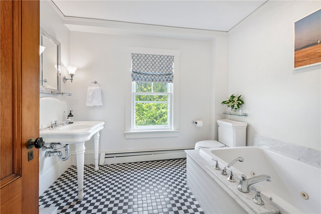 68 Grange Avenue Little Compton, RI 02837 - Photo 28 of 50