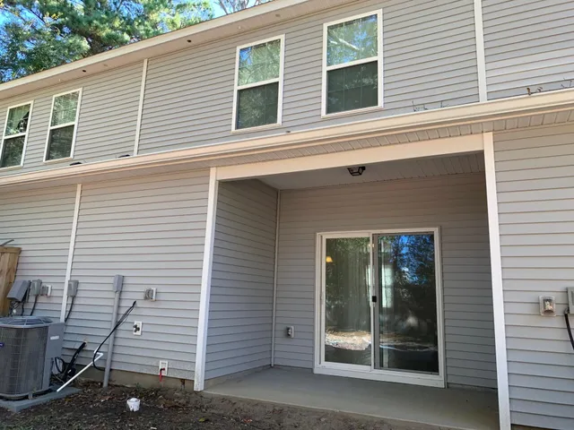 $1,690 | 1050 Lexi Court, Ladson, SC 29456