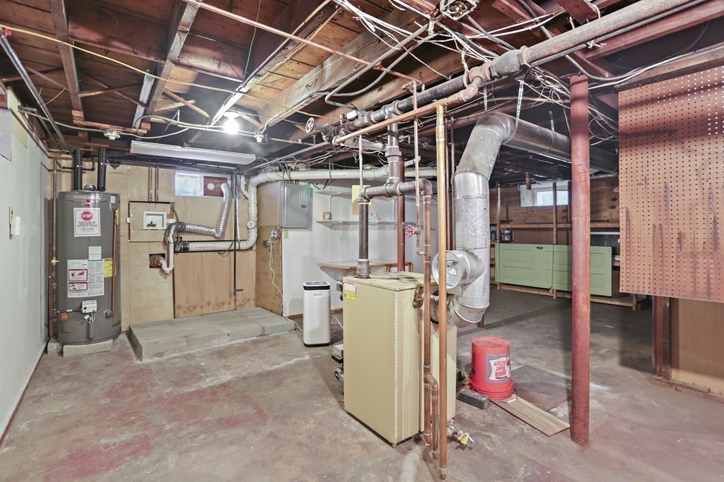 22 Lansing Road Lynn, MA 01904 - Photo 16 of 17 Gallery Image 16