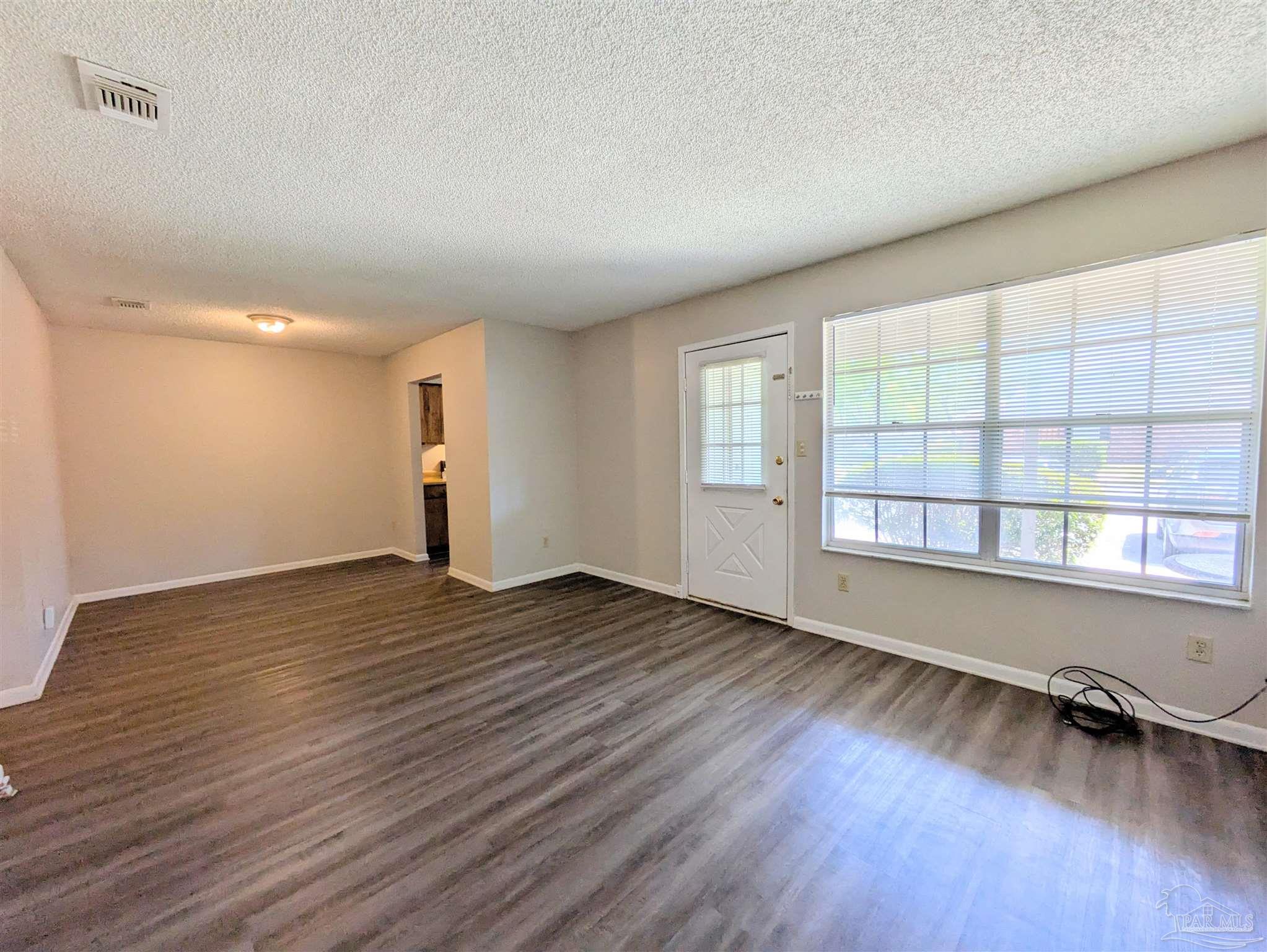 6288 Hamilton Bridge Road, Unit 502 Milton, FL 32570 - Photo 5 of 19