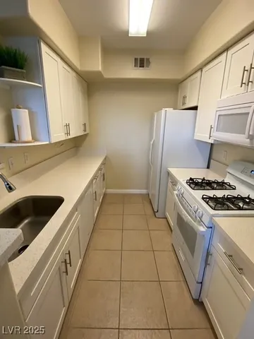 $268,800 | 7159 South Durango Drive, Unit 206, Las Vegas, NV 89113