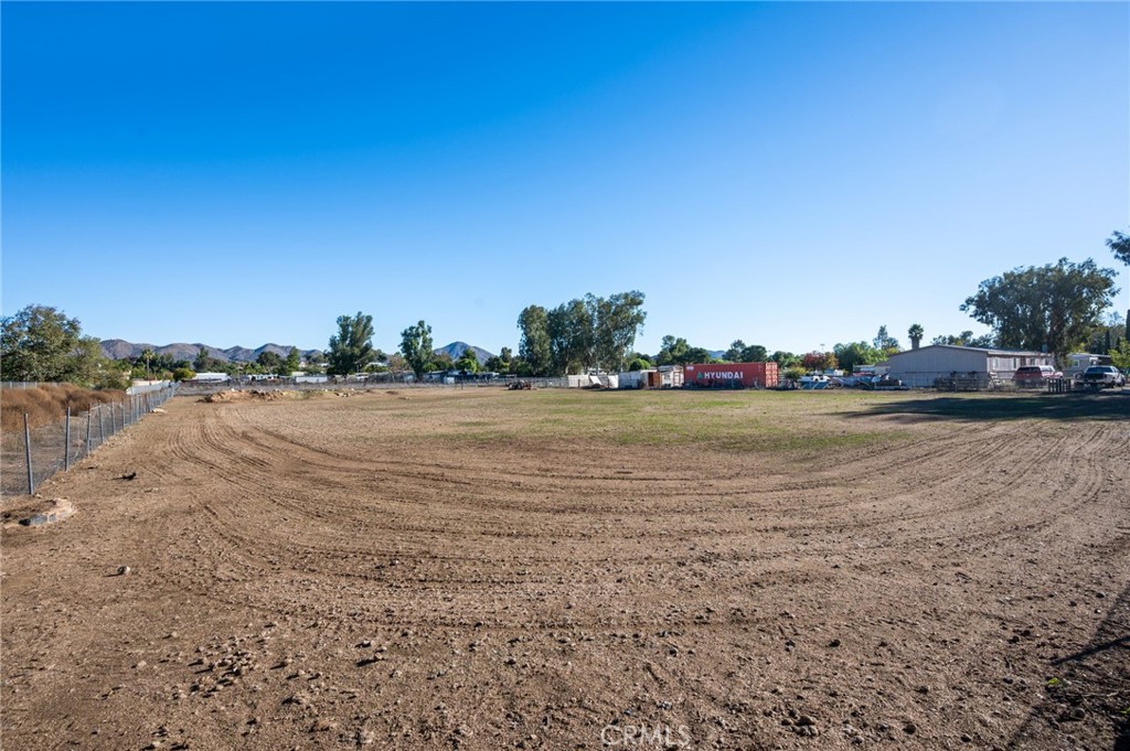 20220 Union Street Wildomar, CA 92595 - Photo 9 of 13 a view of an ocean