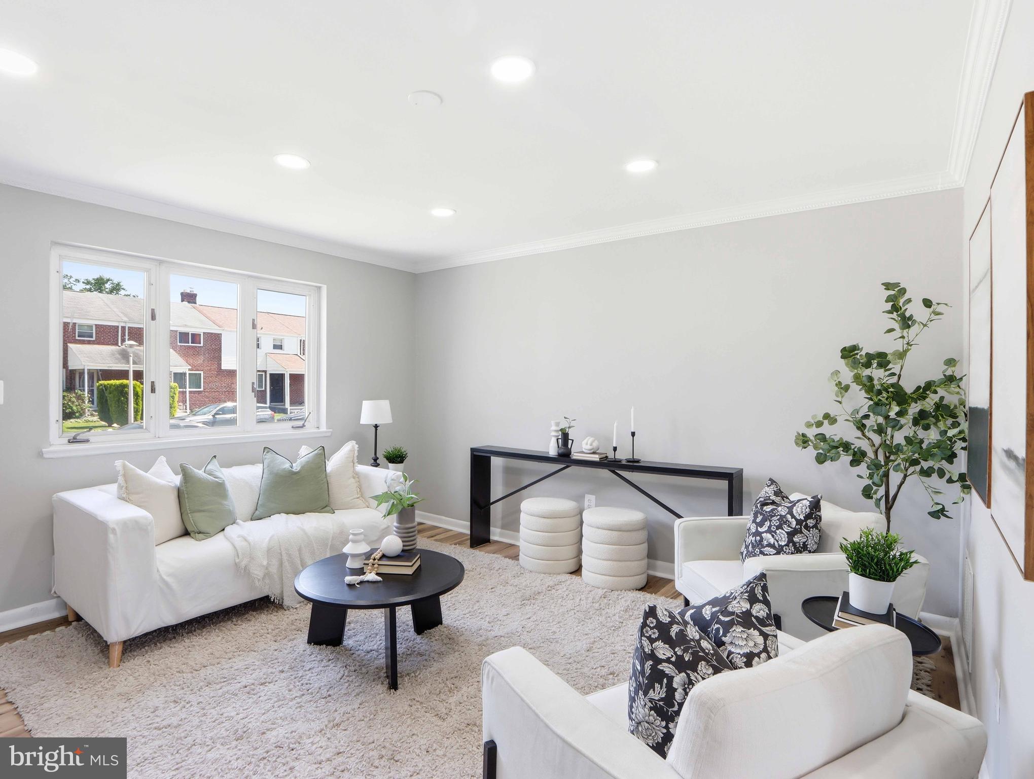 642 Queensgate Road Baltimore, MD 21229 - Photo 5 of 28