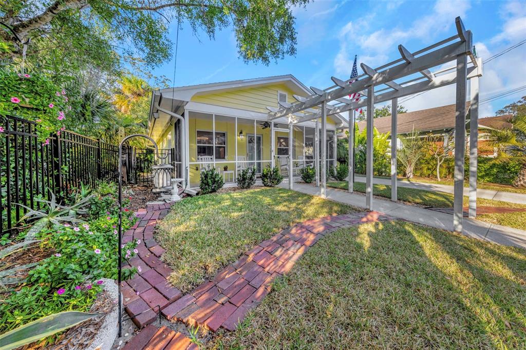 116 Read Street Tarpon Springs, FL 34689 - Photo 13 of 49 front view of a house with a yard
