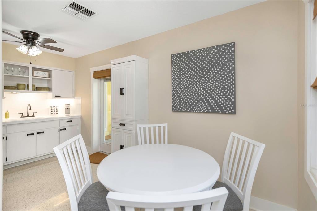 116 Read Street Tarpon Springs, FL 34689 - Photo 29 of 49 a view of a dining room with furniture