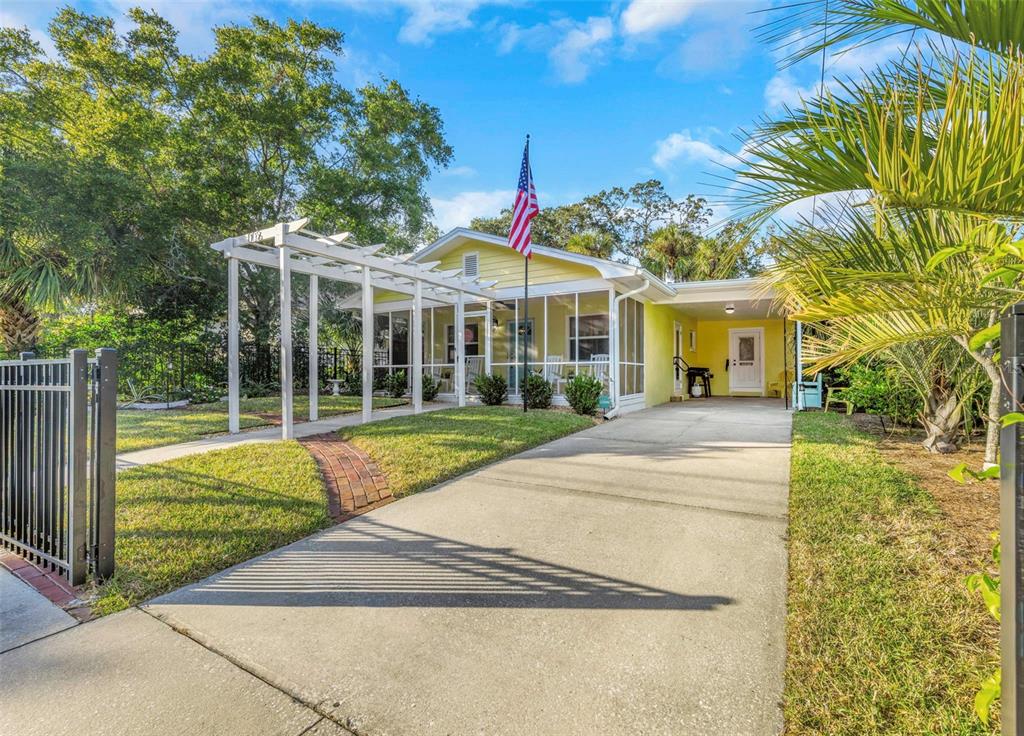 116 Read Street Tarpon Springs, FL 34689 - Photo 10 of 49