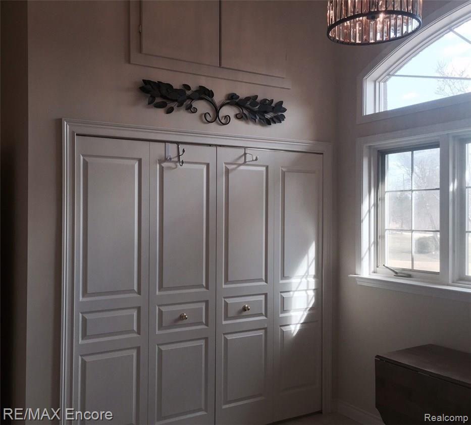 11293 Chapman Court Romeo, MI 48065 - Photo 70 of 97 j2.jpg