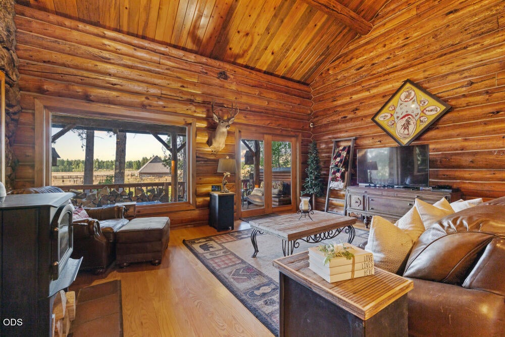 32907 River Bend Road Chiloquin, OR 97624 - Photo 13 of 73 Gallery Image 13