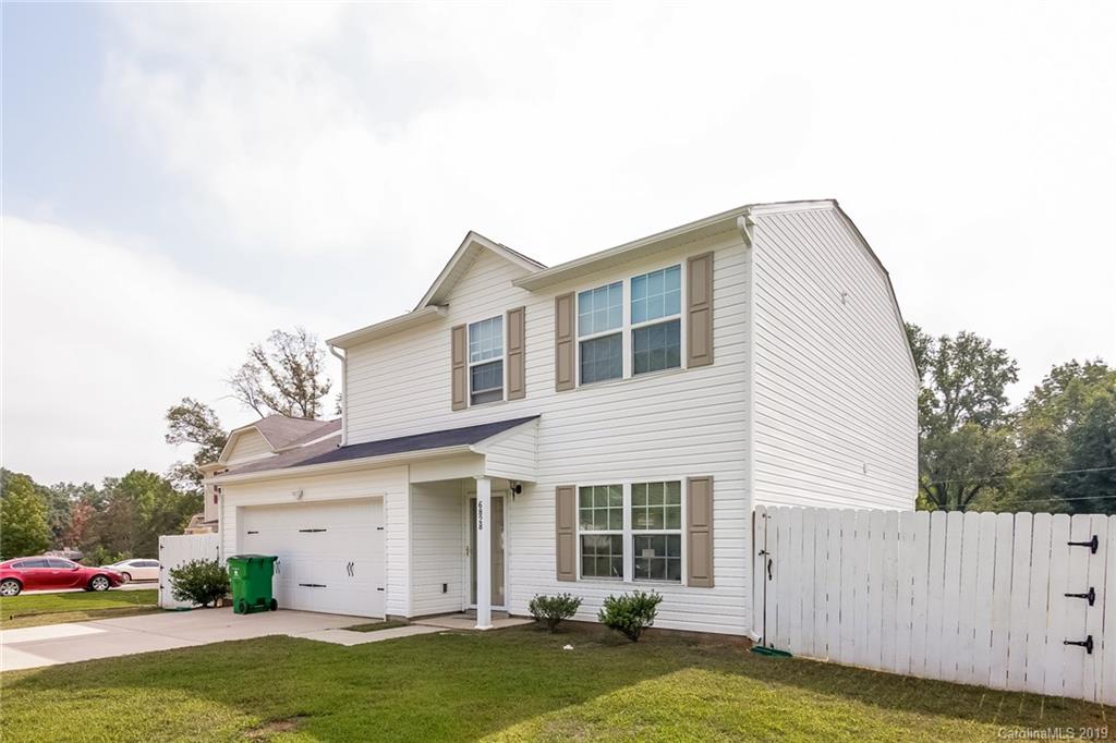 6828 Ridge Lane Road Charlotte, NC 28262 - Photo 6 of 25 Gallery Image 6