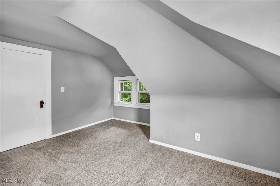 1386 Sunset Road Cleveland, OH 44124 - Photo 16 of 28 Second Story Bedroom 3