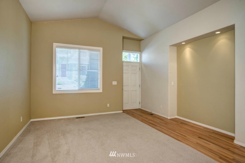 22722 30th Court Southeast Bothell, WA 98021 - Photo 3 of 20