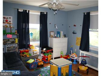10 Upper Ferry Road Ewing, NJ 08628 - Photo 7 of 9 Bedroom 3