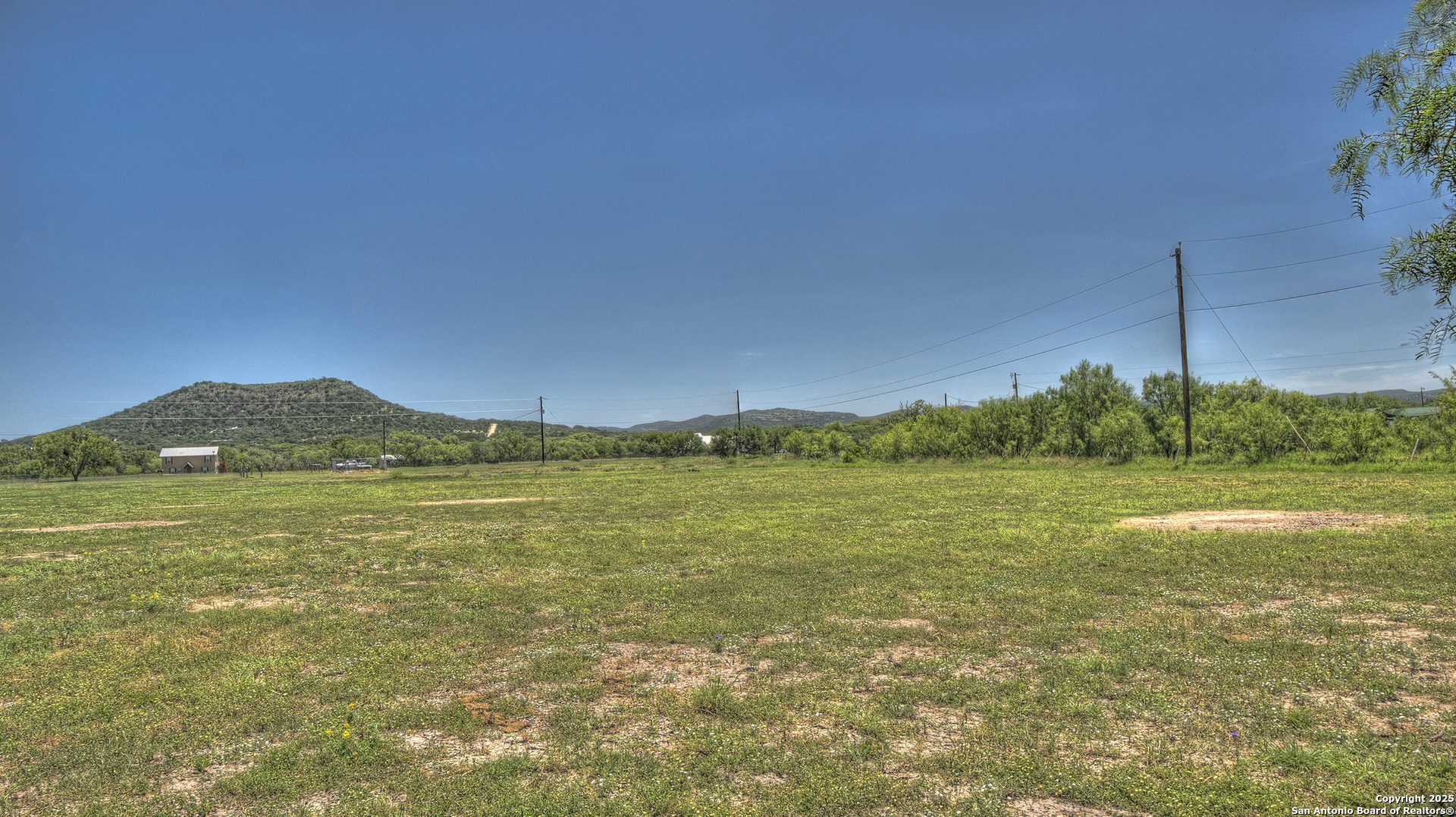 319 RiverTree N Road Rio Frio, TX 78879 - Photo 15 of 21 a view of an ocean and a mountain