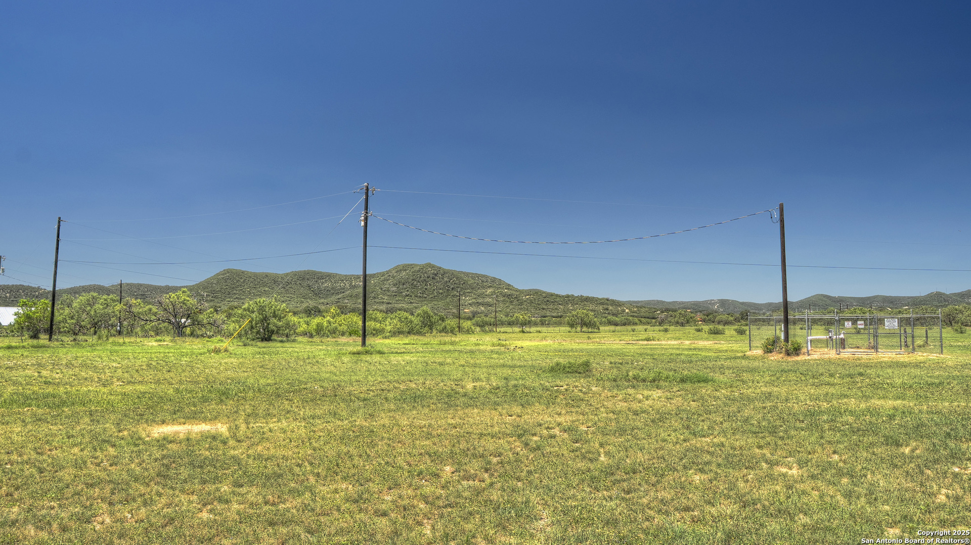 319 RiverTree N Road Rio Frio, TX 78879 - Photo 6 of 21 a view of an ocean view