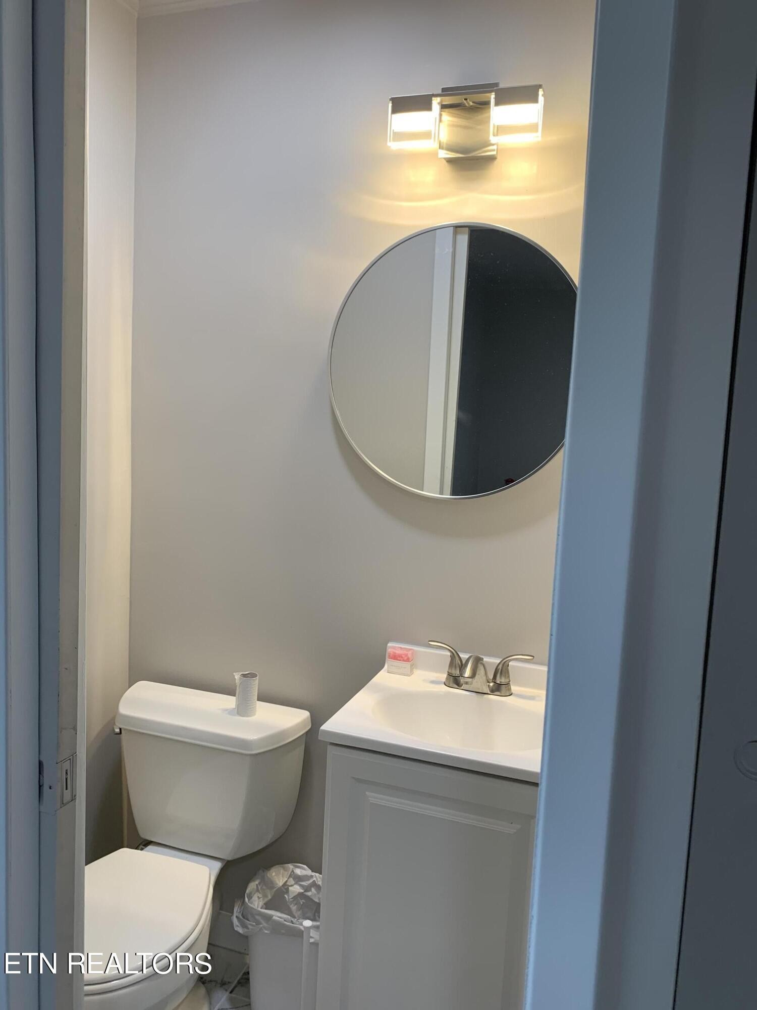 102 Audubon Road Oak Ridge, TN 37830 - Photo 7 of 19 a bathroom with a sink and mirror