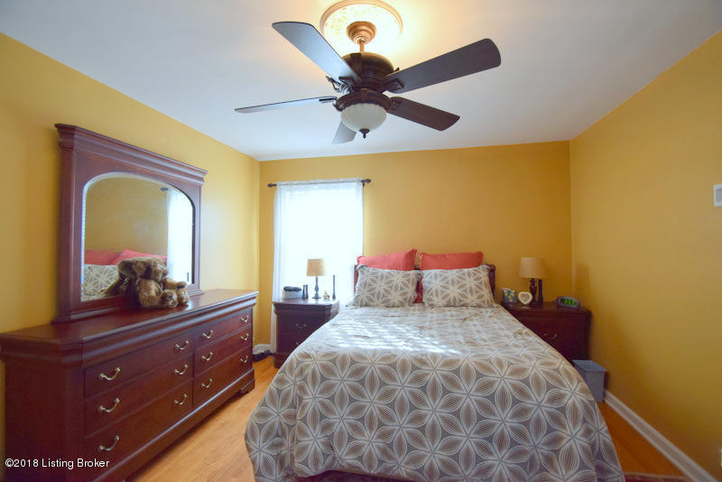 3705 South Park Road Louisville, KY 40219 - Photo 24 of 45 DSC_0055