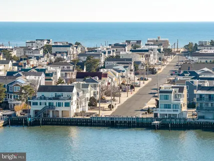 $2,100,000 | 25 West Bayberry Drive, Long Beach Township, NJ 08008