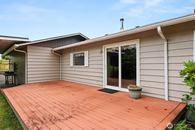 $430,000 | 932 Minnesota Street, South Bend, WA 98577