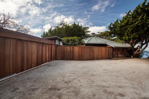 $7,850,000 | 55700 Highway 1, Big Sur, CA 93920