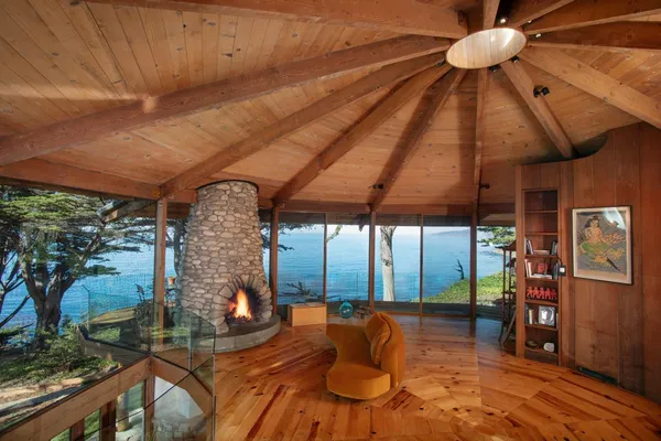 $7,850,000 | 55700 Highway 1, Big Sur, CA 93920
