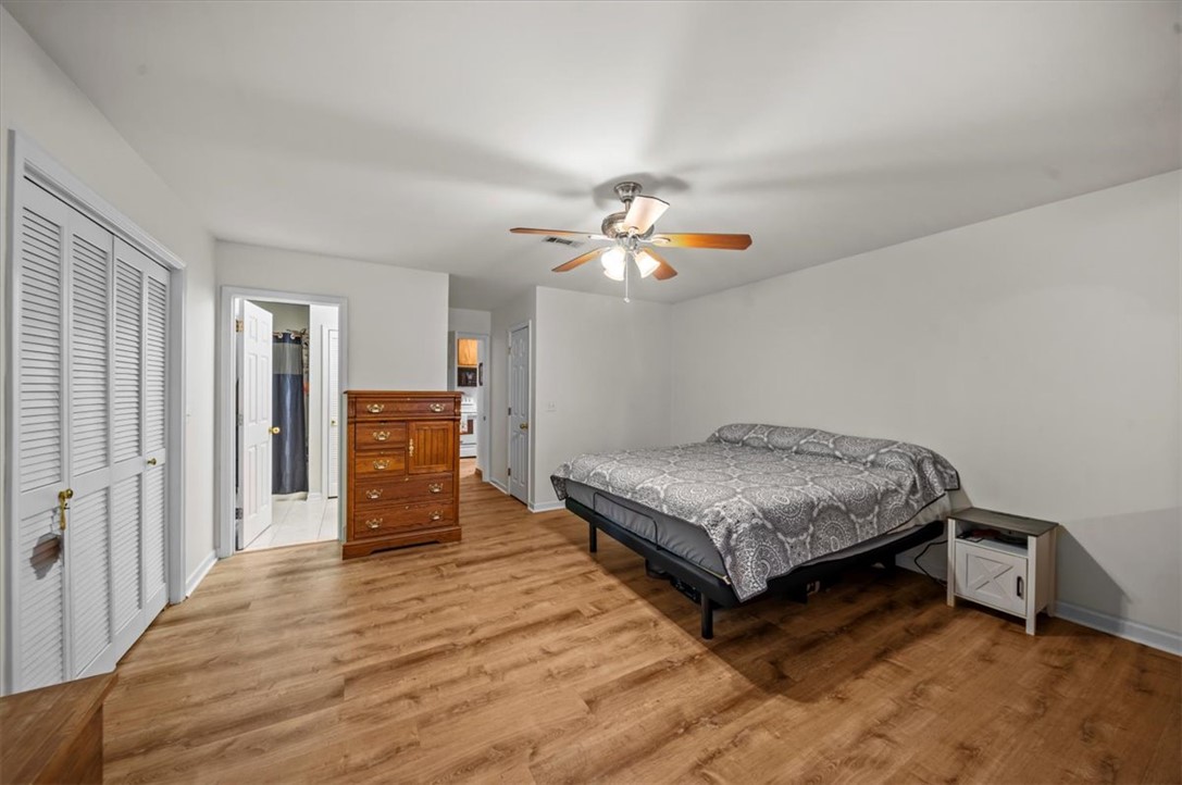 133 Ernestine Hayes Road Pickens, SC 29671 - Photo 16 of 32