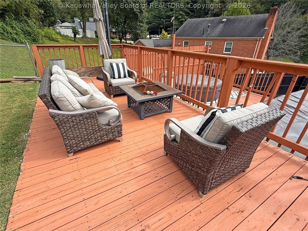 105 Hickory Road Glasgow, WV 25039 - Photo 8 of 49 Gallery Image 8