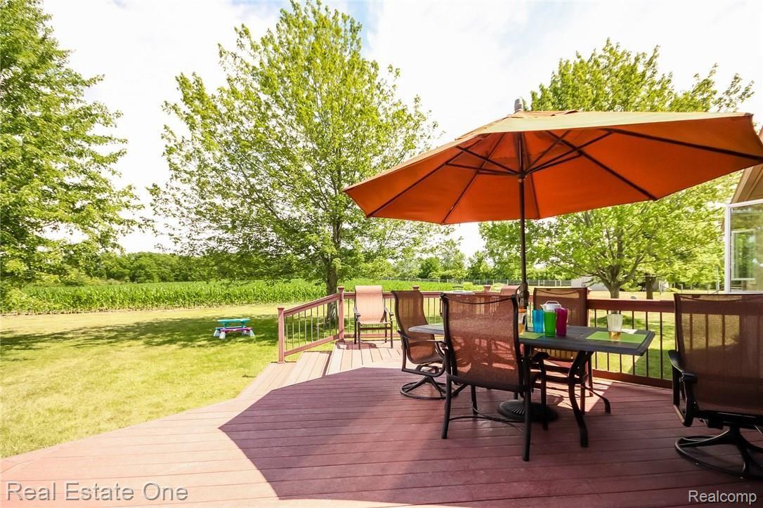 3550 Johnson Road Saline, MI 48176 - Photo 39 of 82 PLEASANT DECK MADE OF TREX