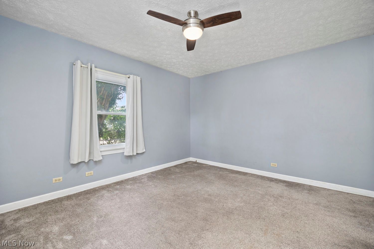 5459 Ridgewood Street Lorain, OH 44055 - Photo 15 of 38