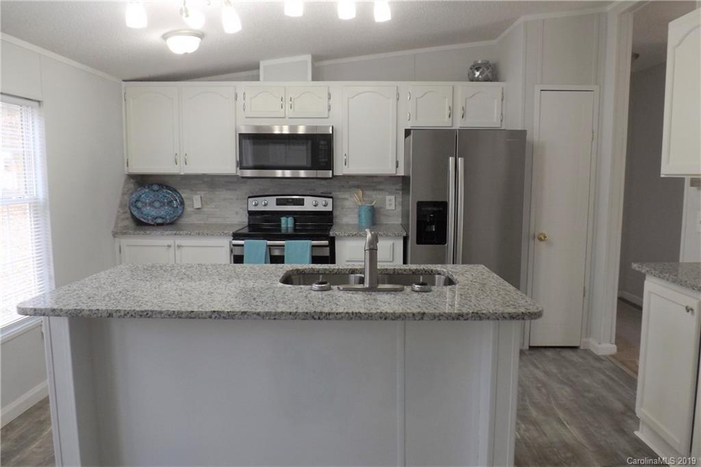 215 River Country Road Salisbury, NC 28146 - Photo 4 of 20 Gallery Image 4